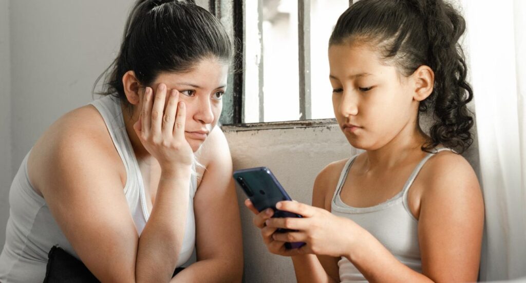 Conflictos con adolescentes en Logroño: Guía para padres en la era digital